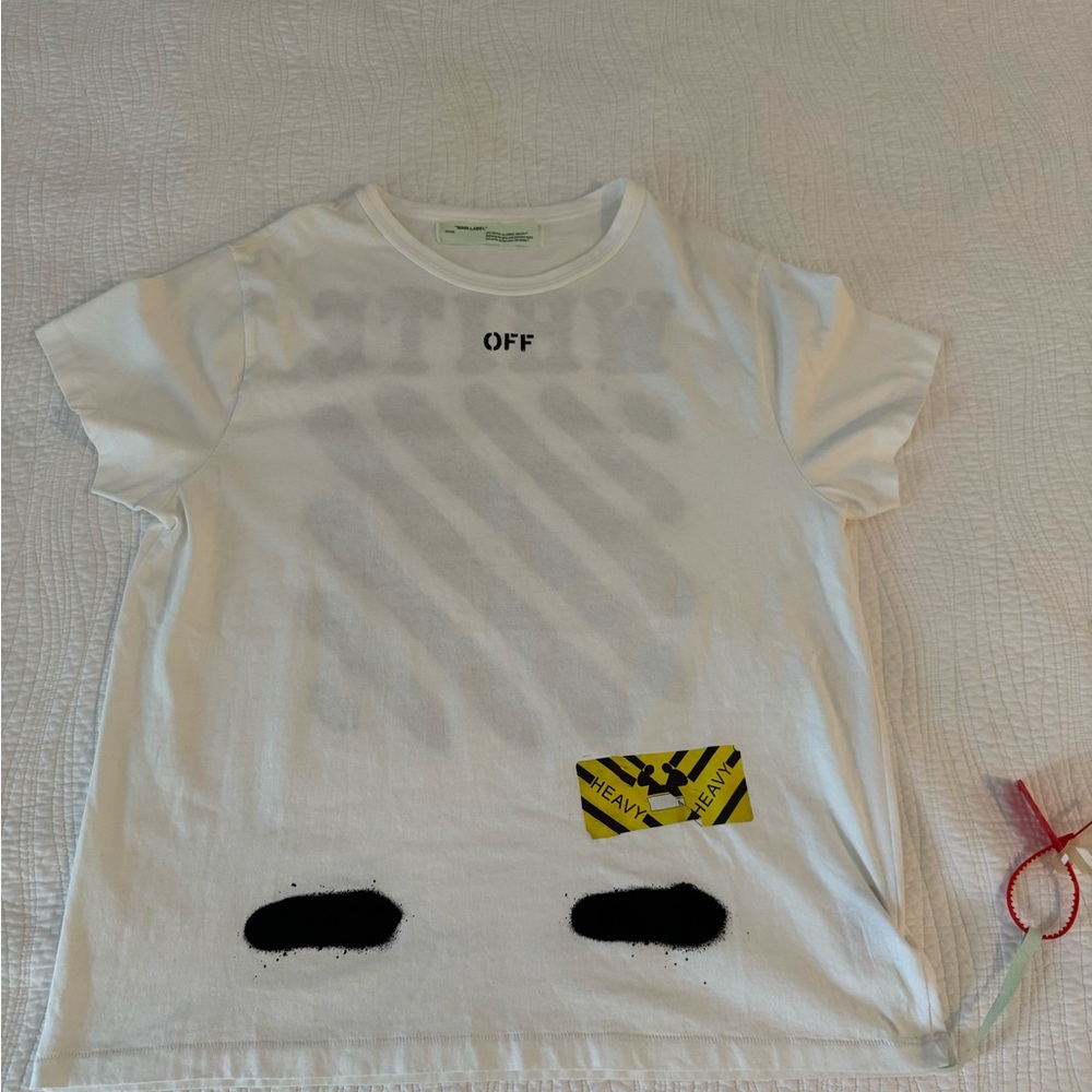 Off-white t shirt